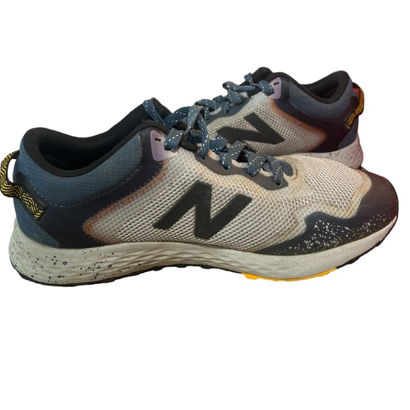 New balance - Picture 6 of 12